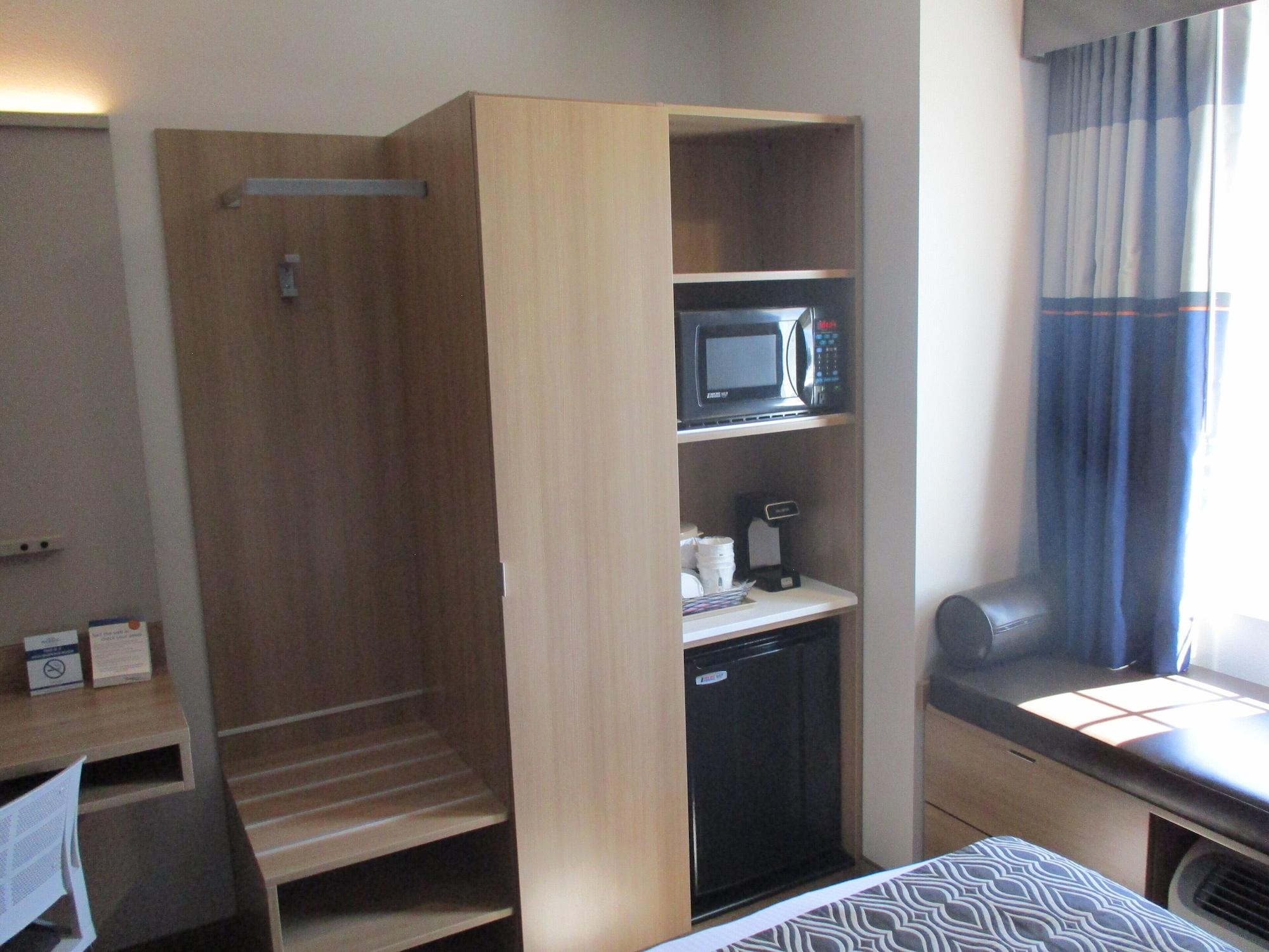 Microtel Inn & Suites By Wyndham Vernal/Naples Εξωτερικό φωτογραφία