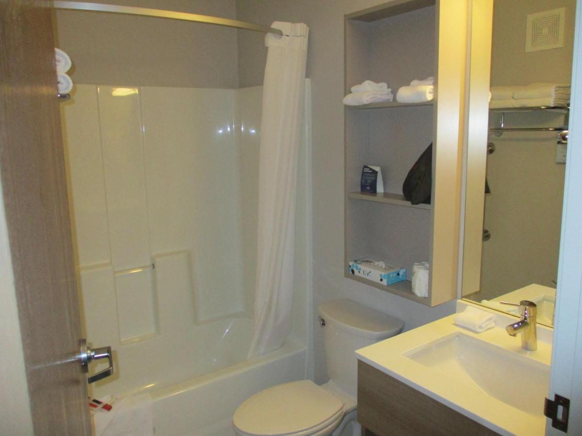 Microtel Inn & Suites By Wyndham Vernal/Naples Εξωτερικό φωτογραφία
